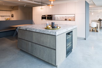 Showroom 22
