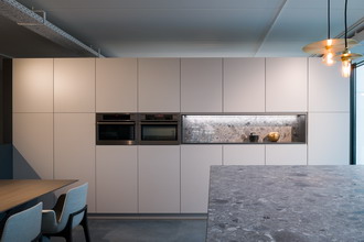 Showroom 23
